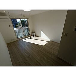 ARCADIA緑ヶ丘　SOLO 1階1Kのリビング/ダイニング