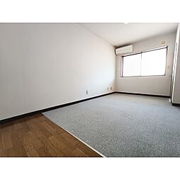 プチメゾン小林 2階ワンルームのリビング/ダイニング