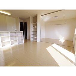 セジュール八幡イースト 2階2LDKのリビング/ダイニング