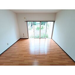 コーポＭＫI 1階2LDKのリビング/ダイニング