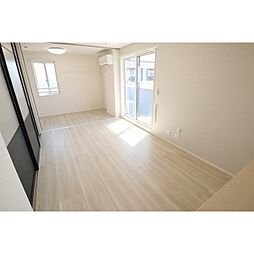 トリシア中越 2階1LDKのリビング/ダイニング