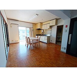 サンライト高田 2階3LDKのリビング/ダイニング