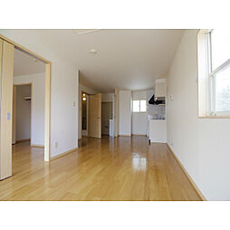 ハイム・ロジュマンＡ／Ｂ 2階1LDKのリビング/ダイニング