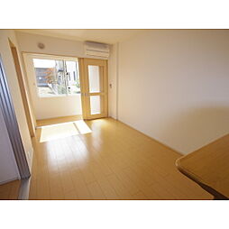 サニーハウス 1階1LDKのリビング/ダイニング