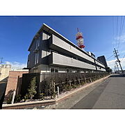 リヴェール中御所C 1階 築1年11ヶ月の賃貸物件