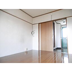 ハイツ山崎 3階1Kのリビング/ダイニング