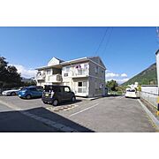 千曲駅より徒歩6分 築31年9ヶ月 2階建の賃貸物件