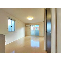 ルミエール 2階1LDKのリビング/ダイニング