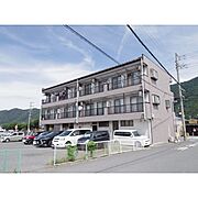 戸倉駅より徒歩7分 築27年6ヶ月 3階建の賃貸物件