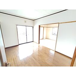 セレーノ小林　A棟 1階3DKのリビング/ダイニング