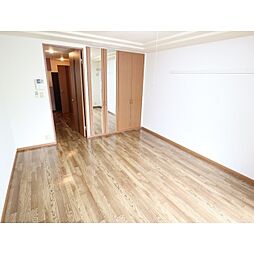 サニーレイク 2階1Kのリビング/ダイニング