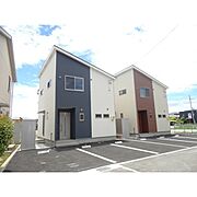 今井駅より徒歩25分 築13年5ヶ月 2階建の賃貸物件