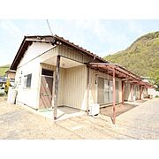 戸倉駅より徒歩7分 1階 築47年3ヶ月の賃貸物件