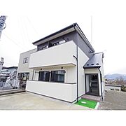 シュトラーレ 2階 築1年9ヶ月の賃貸物件