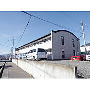 上田駅よりバス21分 徒歩1分 築29年1ヶ月 2階建の賃貸物件