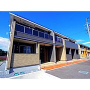 岩村田駅より徒歩20分 築6年7ヶ月 2階建の賃貸物件