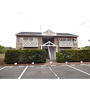 軽井沢駅より徒歩26分 1階 築32年7ヶ月の賃貸物件