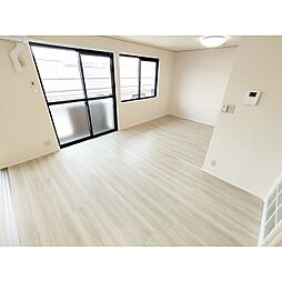 ライブタウン安茂里　B棟 2階2LDKのリビング/ダイニング