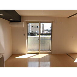 サニーサイドコート 1階2LDKのリビング/ダイニング