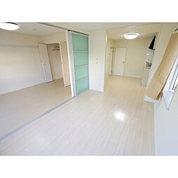 サンエステート Ｅ棟 1階1LDKのリビング/ダイニング