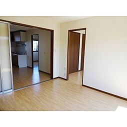 ディアス並柳　Ａ棟 1階3DKのリビング/ダイニング