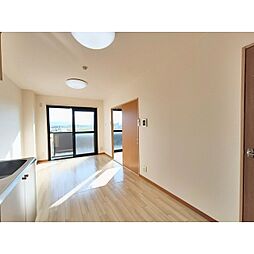 Limpiaメゾンタナカ 3階2LDKのリビング/ダイニング