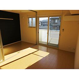 ラフィーネ・コアッツァ 2階1LDKのリビング/ダイニング