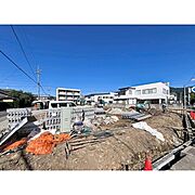 松本駅よりバス13分 徒歩1分 2階 新築の賃貸物件