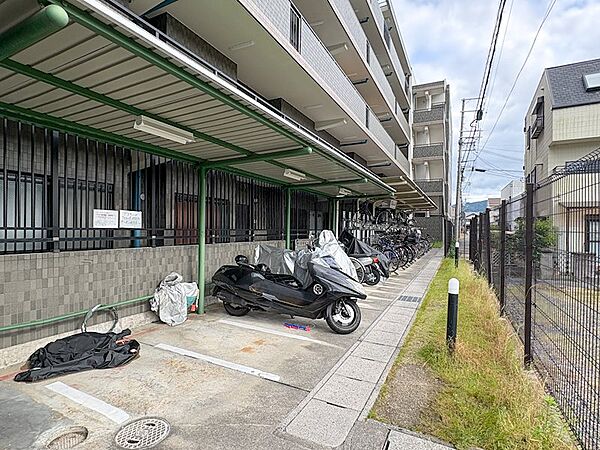 自転車・バイク置場