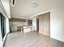 プレミスト堅田 2階3LDKのリビング/ダイニング