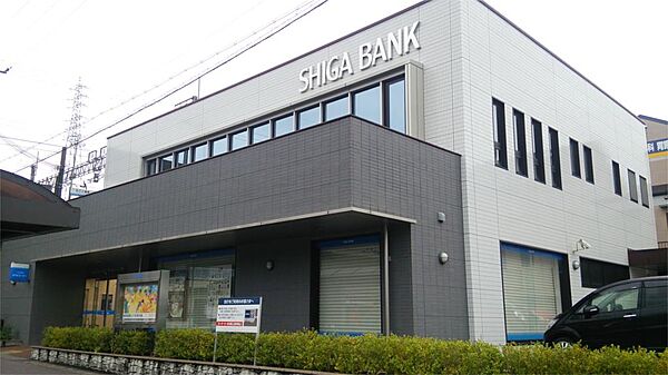滋賀銀行仰木雄琴代理店（1860m）