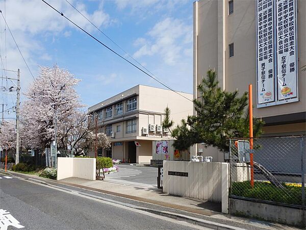 大津市立瀬田中学校（2930m）