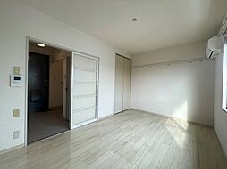 フィネス後三条 2階1Kのリビング/ダイニング