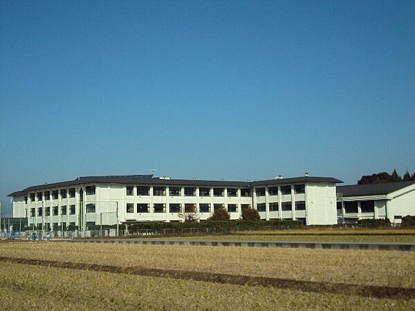 彦根市立南中学校（1460m）