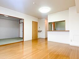 ローレルコート草津 819 8階3LDKのリビング/ダイニング