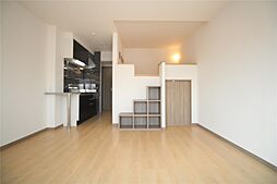 セブン・セブン都北 403 4階ワンルームのリビング/ダイニング