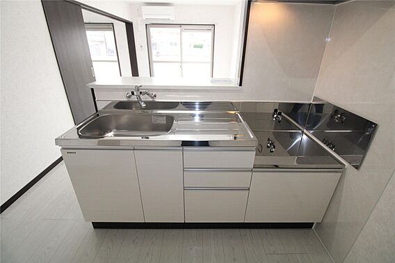 ヴァレンティノ_内装_7