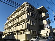 延岡駅よりバス19分 徒歩2分 築19年1ヶ月 4階建の賃貸物件