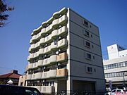 高鍋駅より徒歩32分 築18年10ヶ月 6階建の賃貸物件