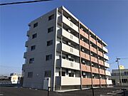 日南駅よりバス3分 徒歩7分 築1年7ヶ月 5階建の賃貸物件