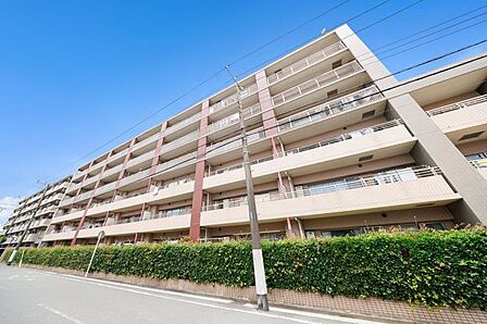 平成11年7月築の新耐震基準マンション。日本鋼管(株)旧分譲×西松建設(株)施工。