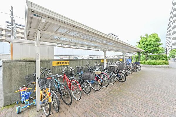 駐輪場　※空き状況に関しましては、担当者までご確認ください。