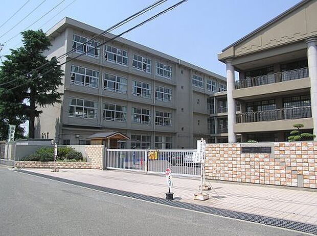 【小学校】氷丘小学校まで637ｍ