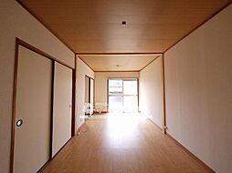 三間寺オークハウス 206 2階2Kのリビング/ダイニング