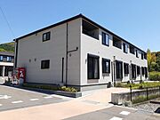 小城駅より徒歩29分 築3年1ヶ月 2階建の賃貸物件