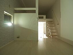 ラピスラズリ 2階1Kのリビング/ダイニング