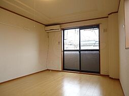 グランディールU 2階1Kの室内