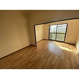 第2アイオーキャッスル 2階1Kのリビング/ダイニング