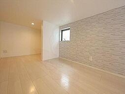 ディープリバー 2階1Kのリビング/ダイニング