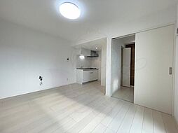 メイクスR守山 1階1LDKのリビング/ダイニング